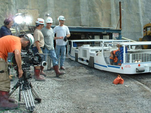 directing_miners_in_man_trip